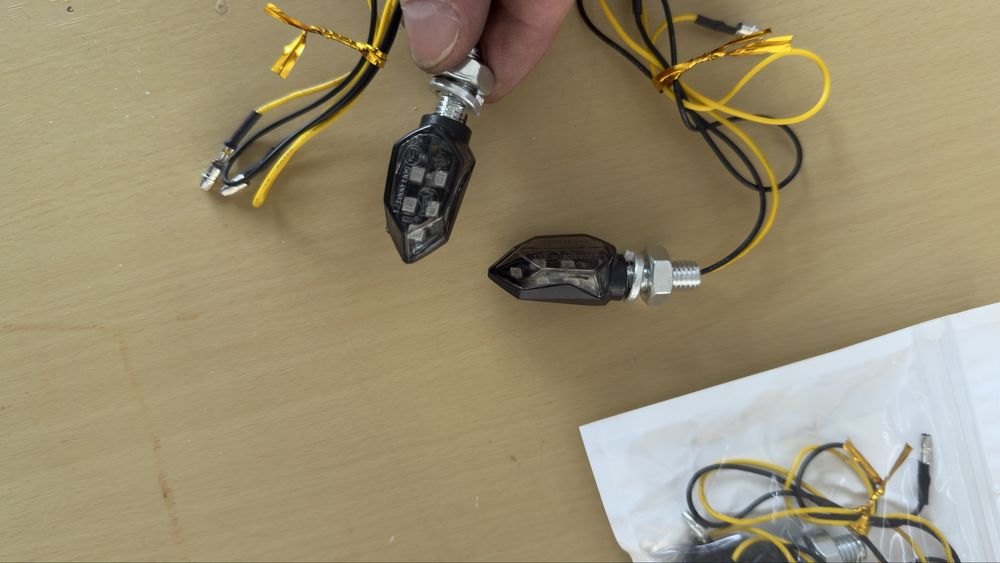 Piscas Led Mota 12v