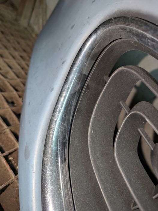 Передній бампер Renault Zoe