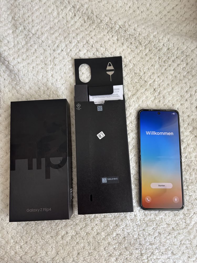 Samsung Z Flip 4 256Gb