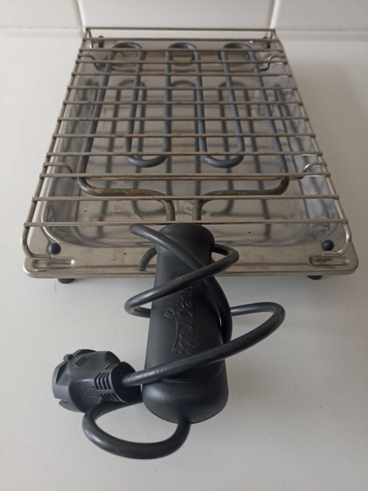 Grelhador tostadeira e assador