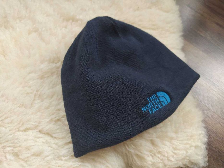 Двостороння шапка з написом TNF THE NORTH FACE, спорт