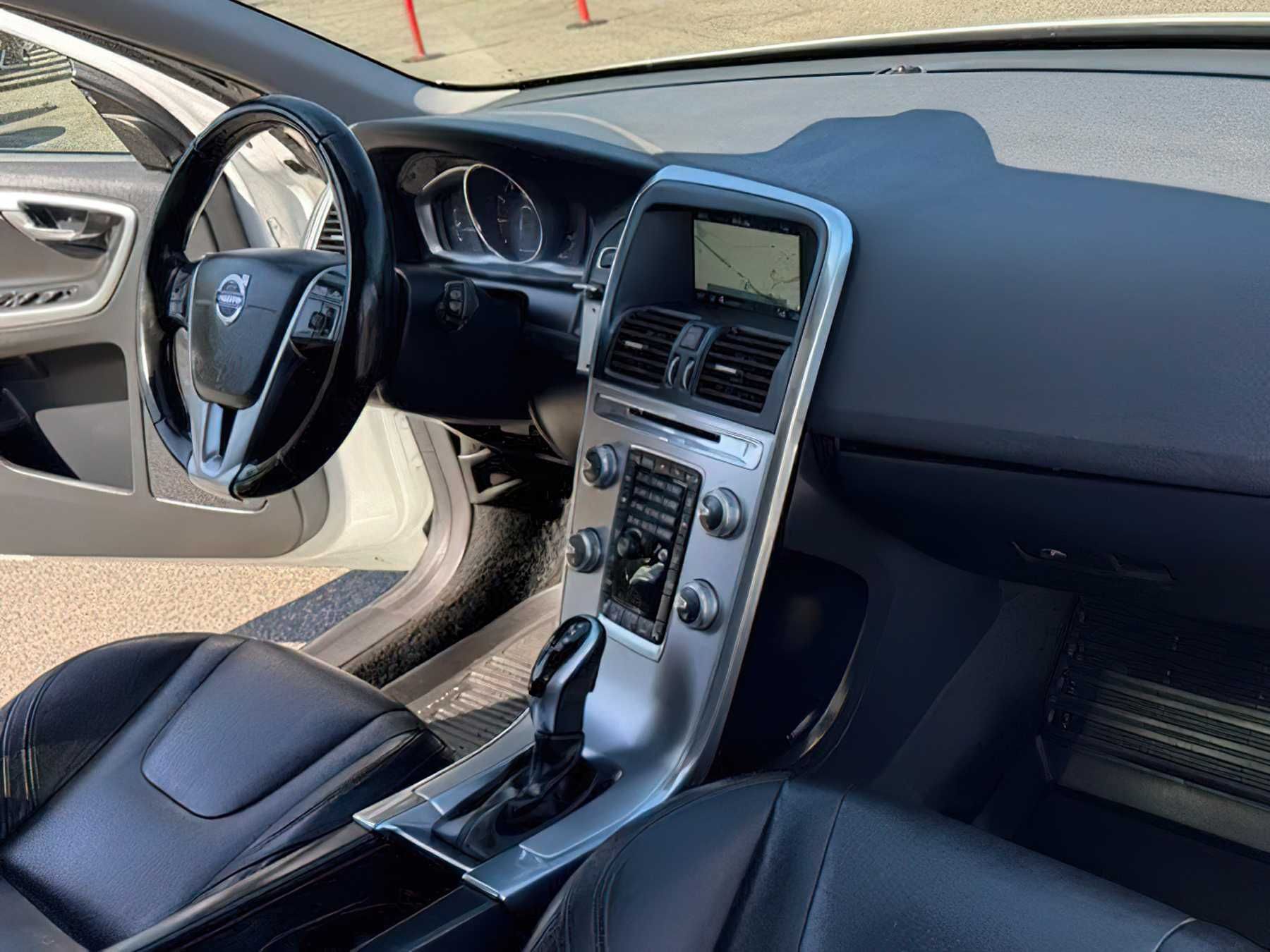 Volvo XC60 T5 Dynamic 2017