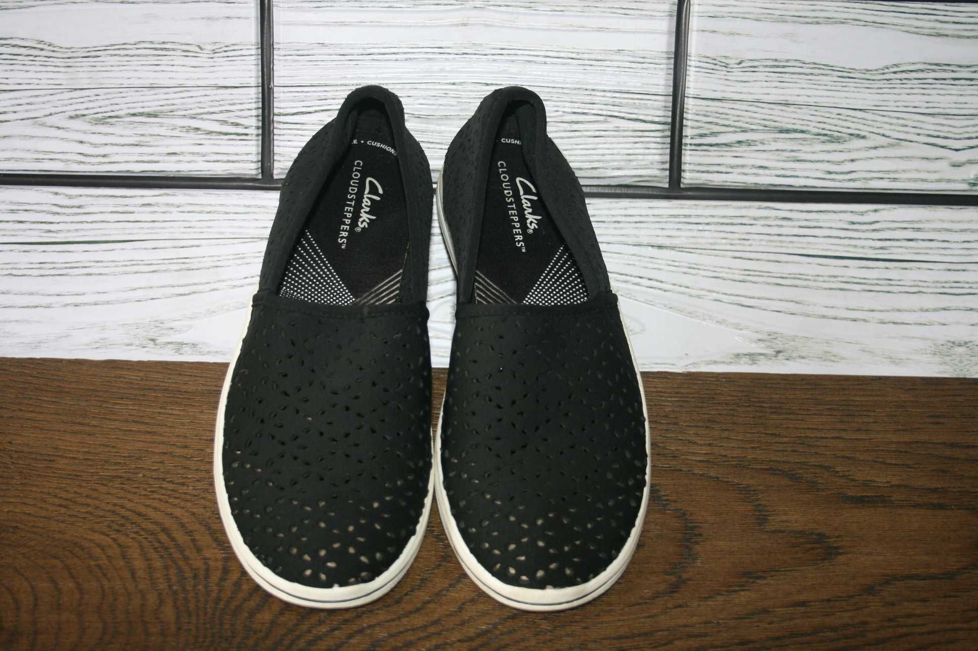 Мокасины Clarks  невесомые 36р.(22, 5 см)