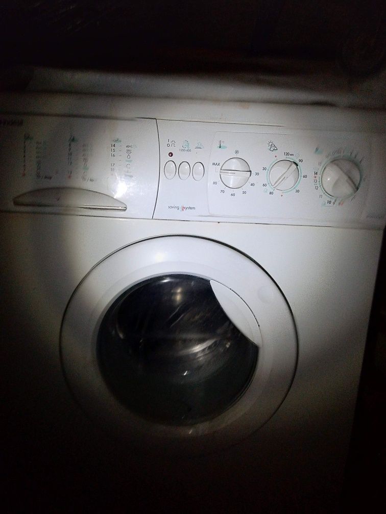 Стиральная машина INDESIT WGD1236TX