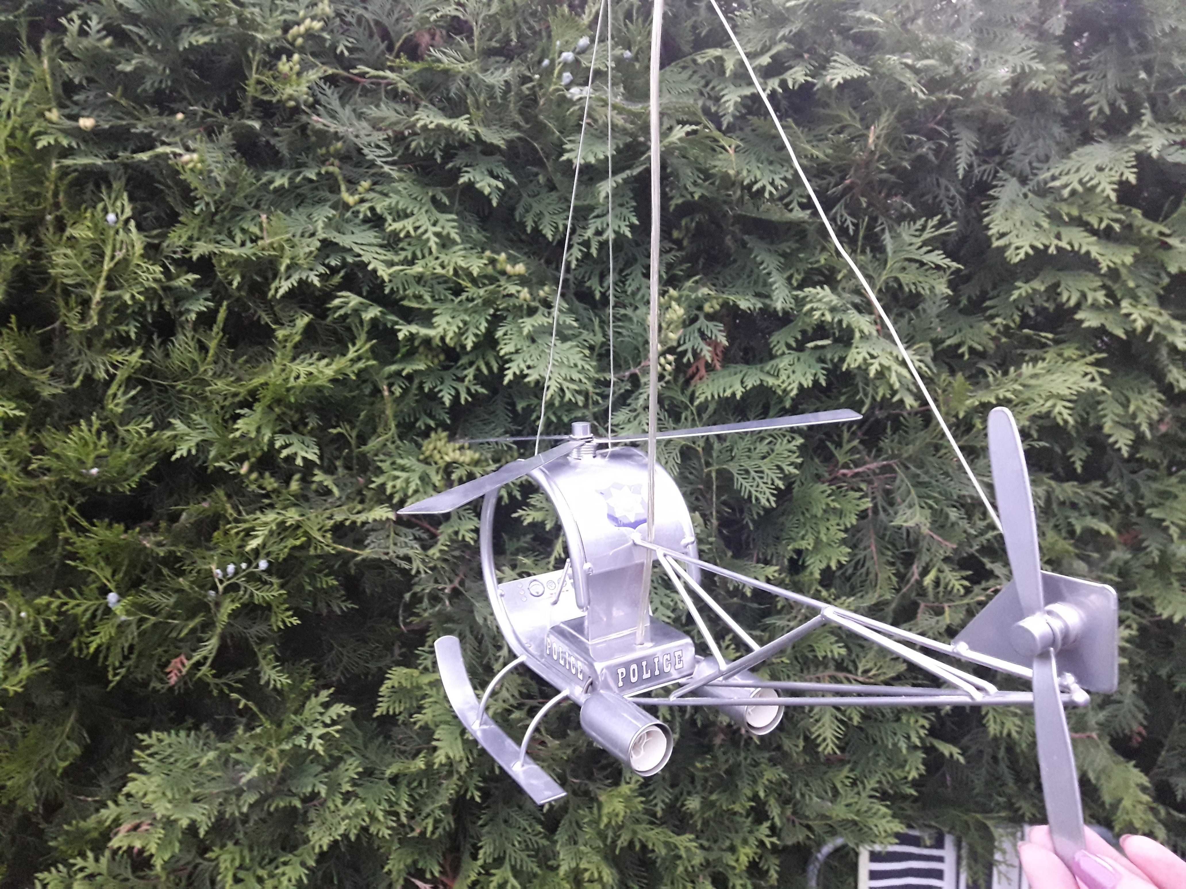 Lampa sufitowa helikopter