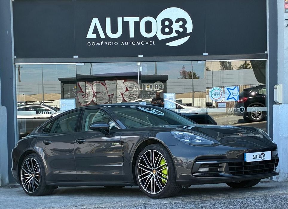 Porsche Panamera 4 E-Hybrid