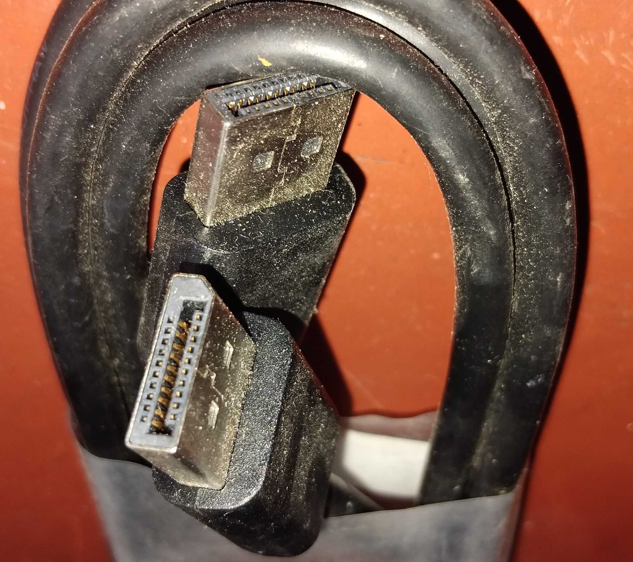 кабель DisplayPort