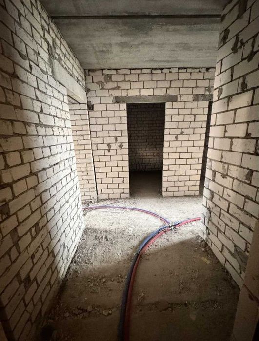 1й двор от метро ХТЗ!ЖК Мира 2,Продам 2 ком квартиру пл 57м2,этаж 7й!A