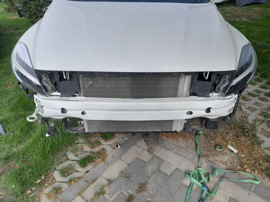 Volvo v40 t2 uszkodzony