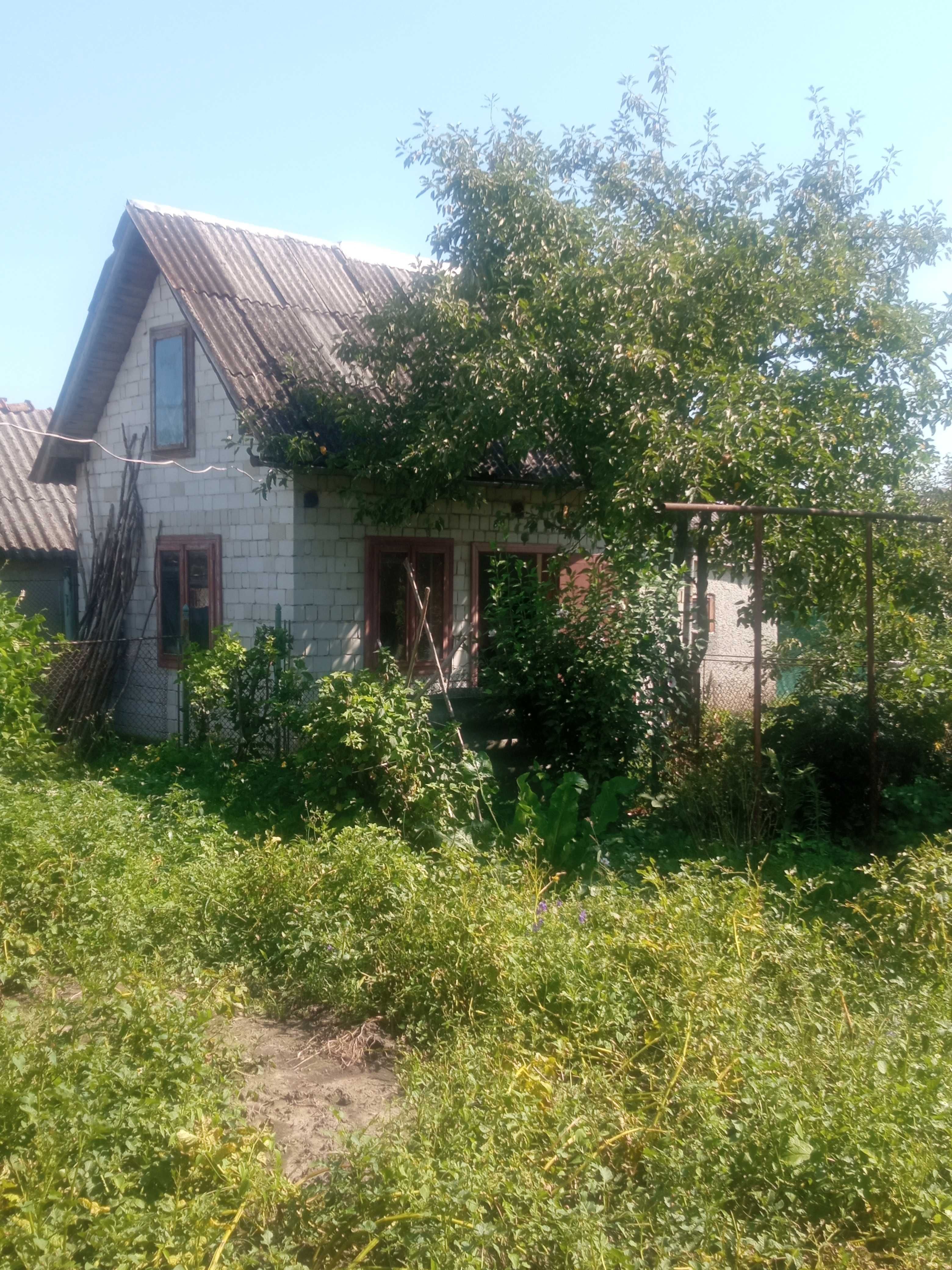 Продється будинок