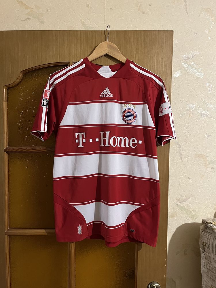 Футболка футбольная Adidas FC Bayern Munchen