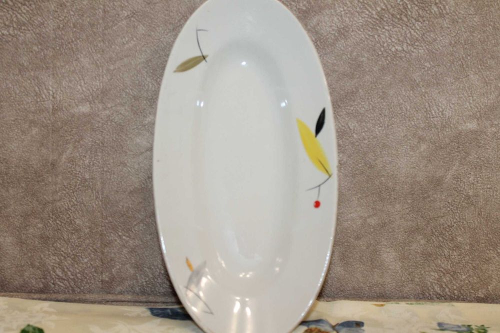 Селедочница овальное блюдо старая Барановка 60-70 гг