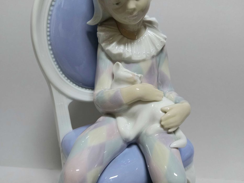 Arlekin z kotkiem, figurka, Hiszpania Lladro, wys. 25 cm