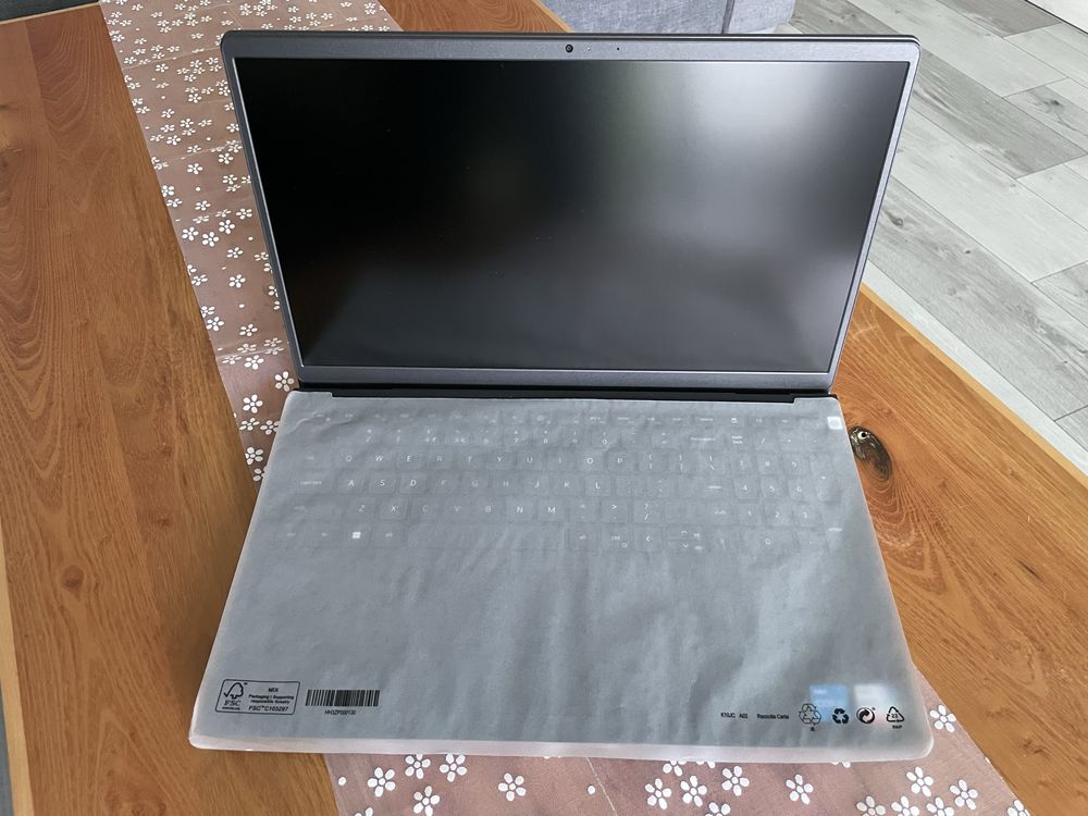 Laptop notebook Dell Vostro 15 3530 Intel i5 13gen 512ssd nowy prezent
