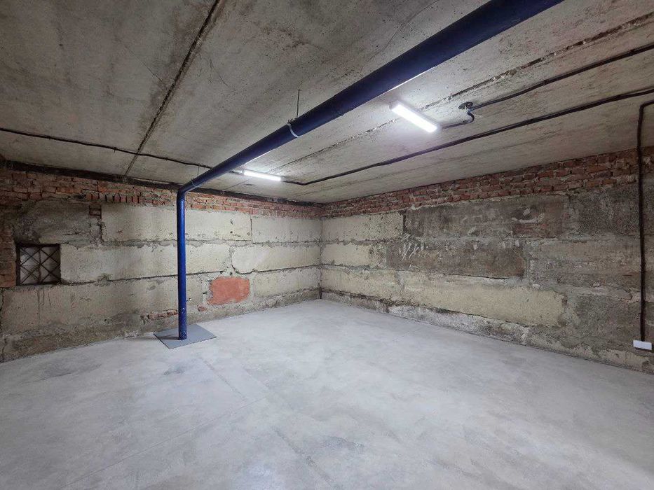 Оренда складських, господарських та офісних приміщень площею до 130 м2