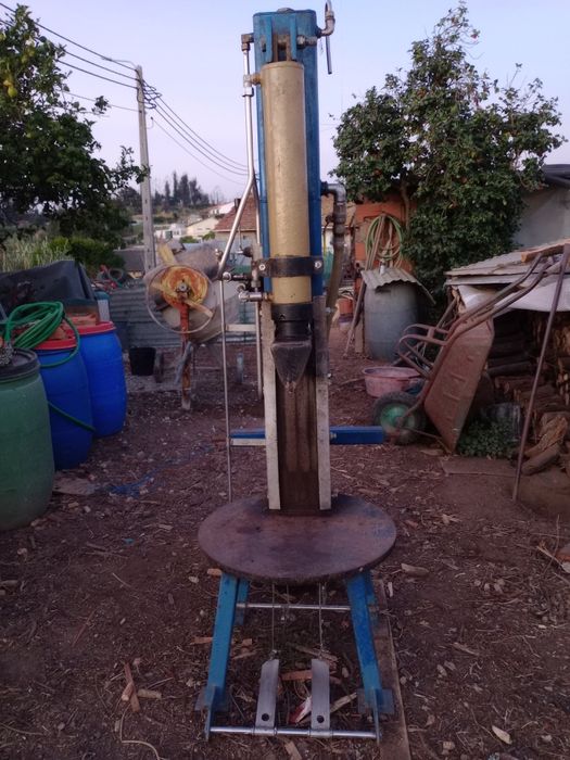 Vendo rachador de lenha