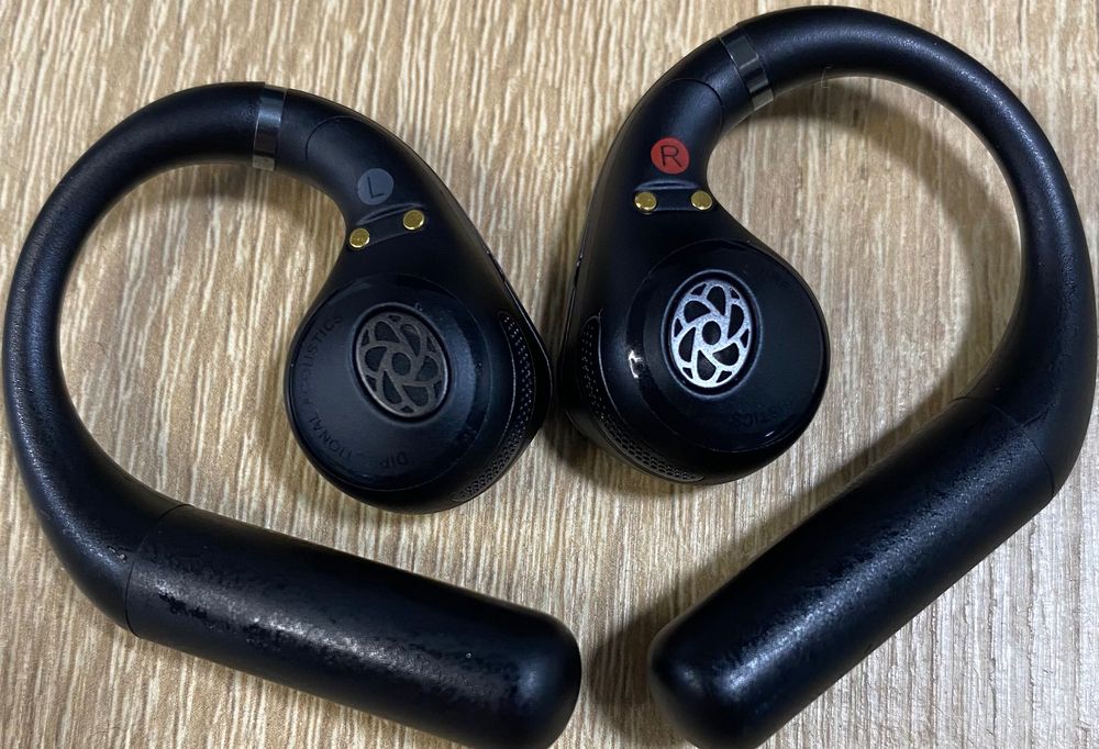 Anker SoundCore AeroFit. Для спорту. Або студійне обладнання.