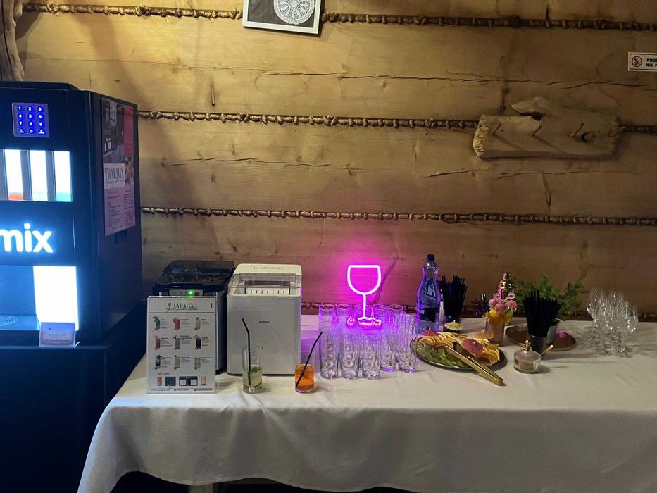 BARMIX wynajem - Mobilny Drinkomat - Automatyczny Barman na Twój event