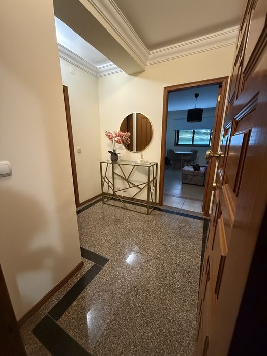 T1 para Arrendar em Gaia 200m da Estação de Metro