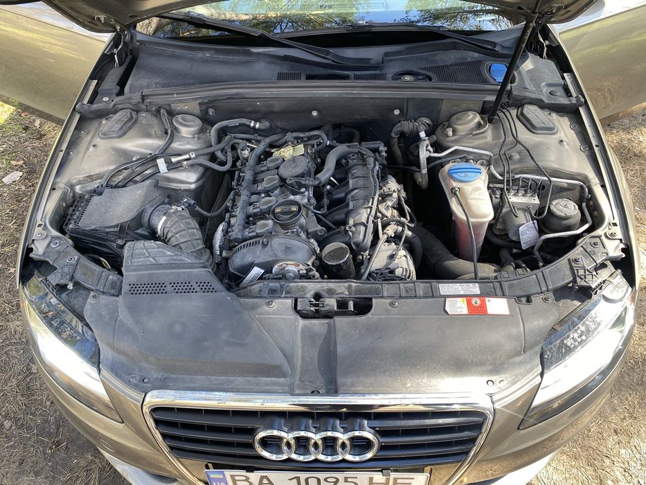 Audi a4 b8 2010г
