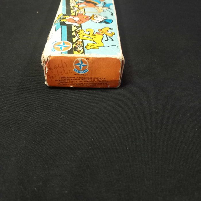 Caixa dominó Disney