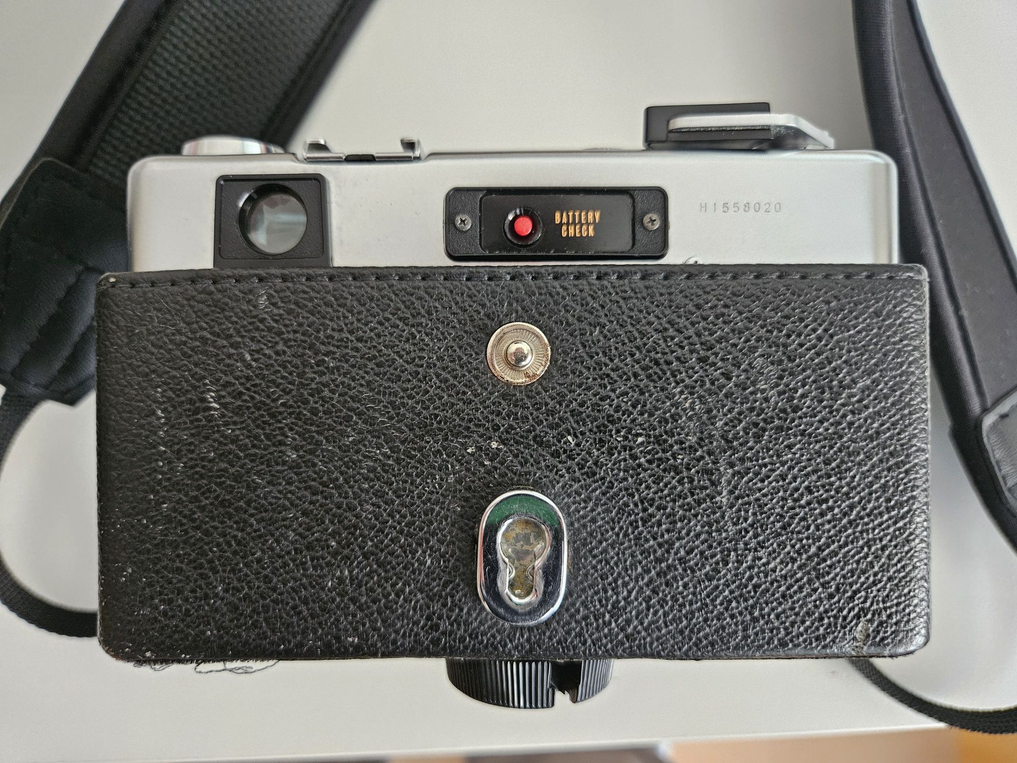 Yashica Electro 35 GSN - restaurada e em ótimo estado
