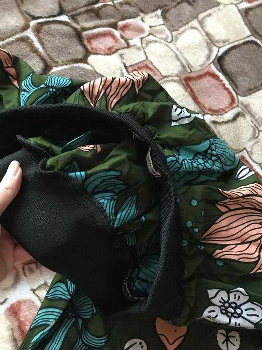 Стильные яркие штаны