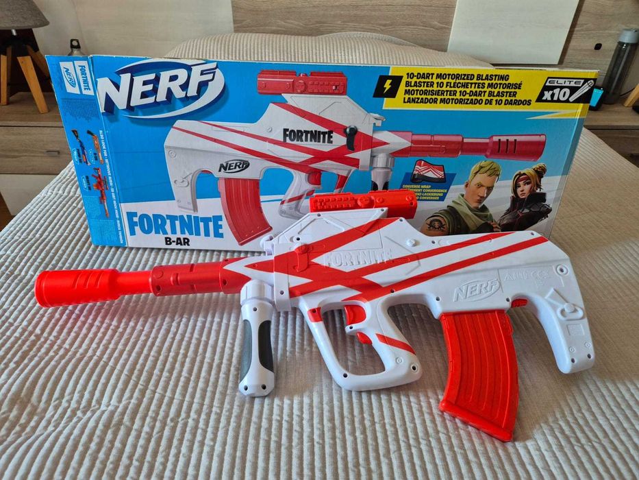 Pistola NERF Fortnite B-AR carregador 10 dardos
