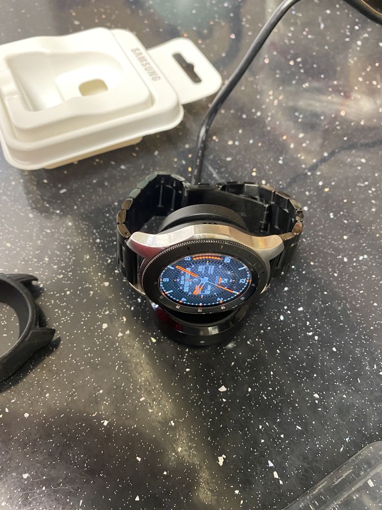 Samsung Galaxy Watch 46mm SM-R800