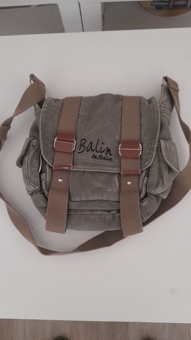 Malas de varios estilos