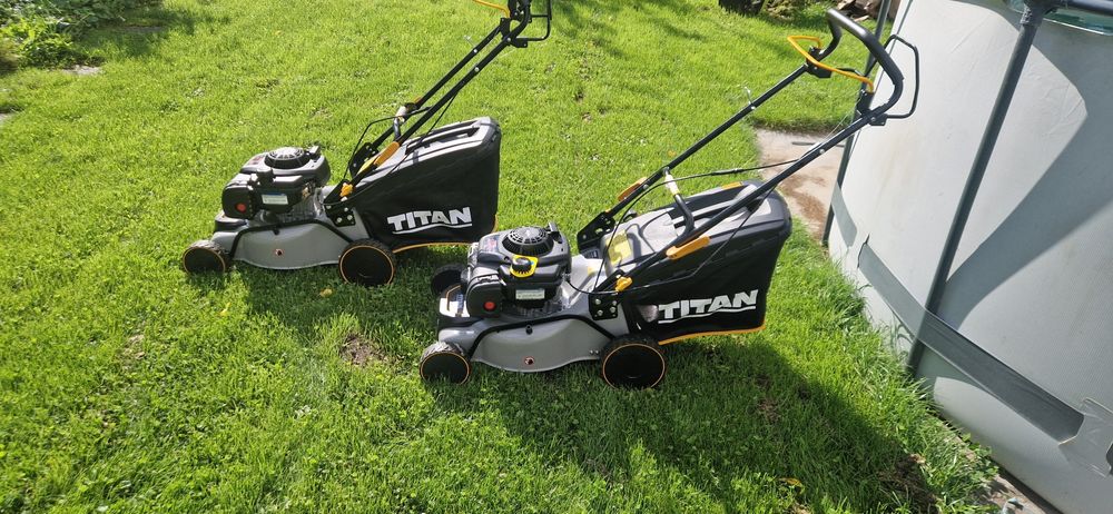 Kosiarki spalinowe z napędem