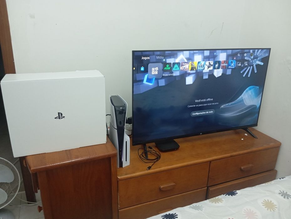 Vendo PS5 na caixa e com nota fiscal, novo!!