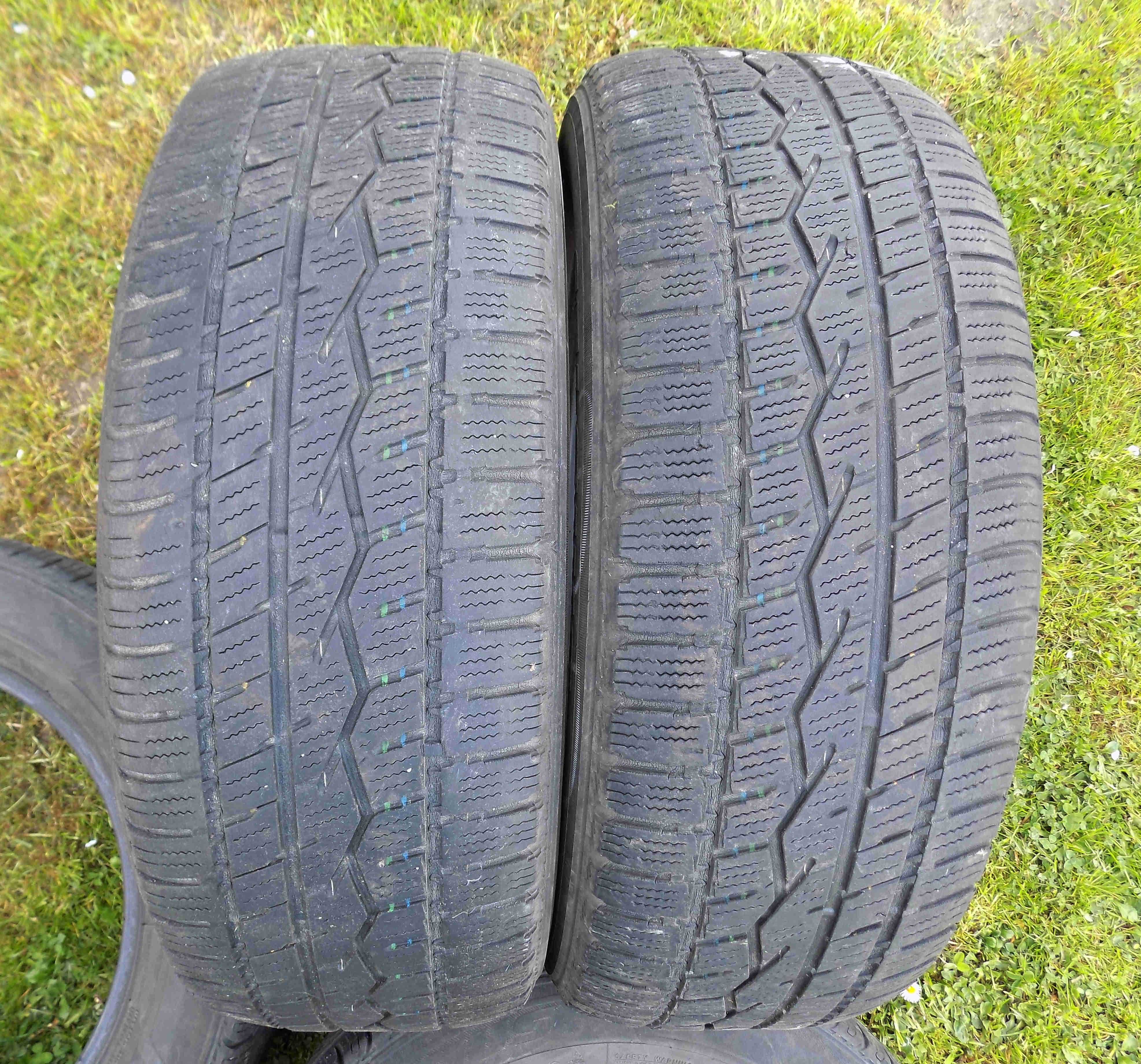 Opony TOYO Celsius 205/60R16 96V całoroczne wielosezonowe 4 szt.