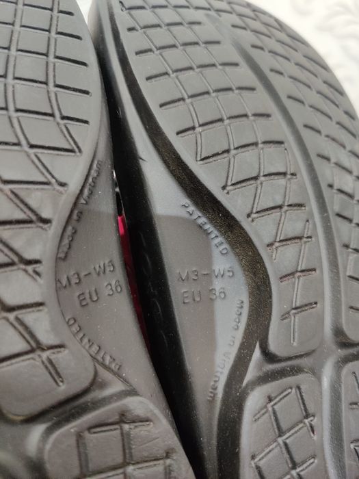 Klapki regeneracyjne oofos japonki rozmiar 36