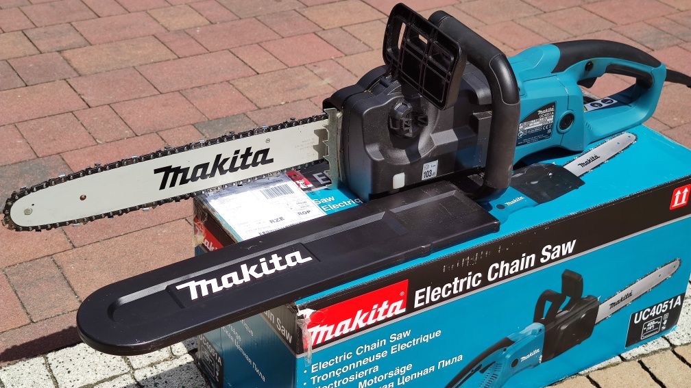 Piła łańcuchowa Makita UC4051A 2000 W / 2,7 KM