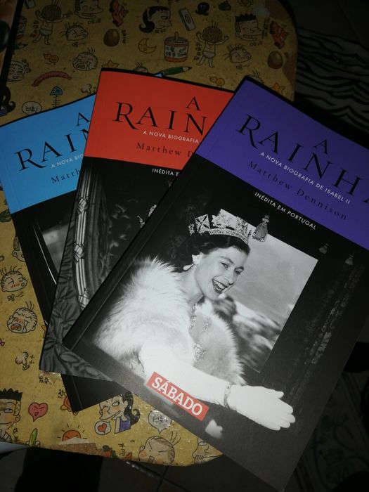 Coleção Biografia Rainha Isabel II