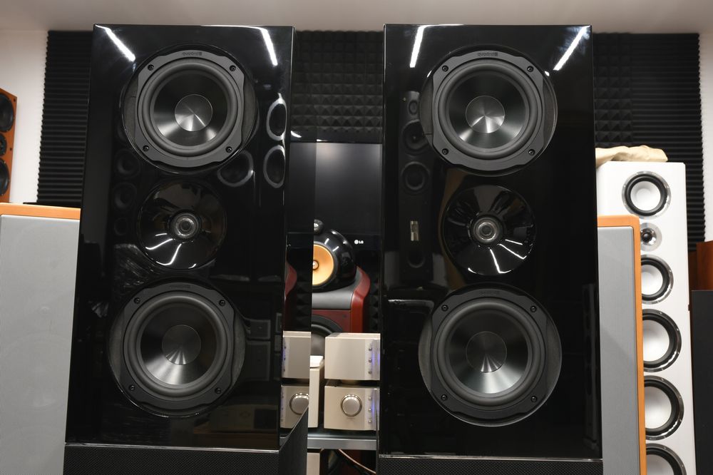 Kolumny Głośnikowe podłogowe stereo Quadral platinum+ nine