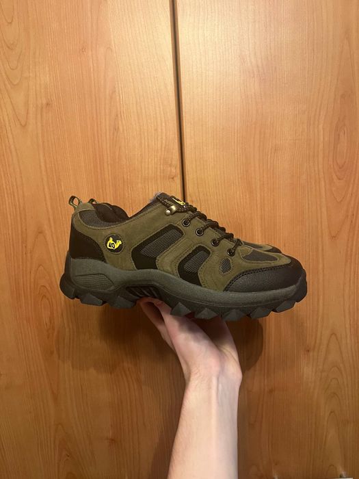 Черевики кросівки 42 розмір зимові осінні тактичні зеленого кольору