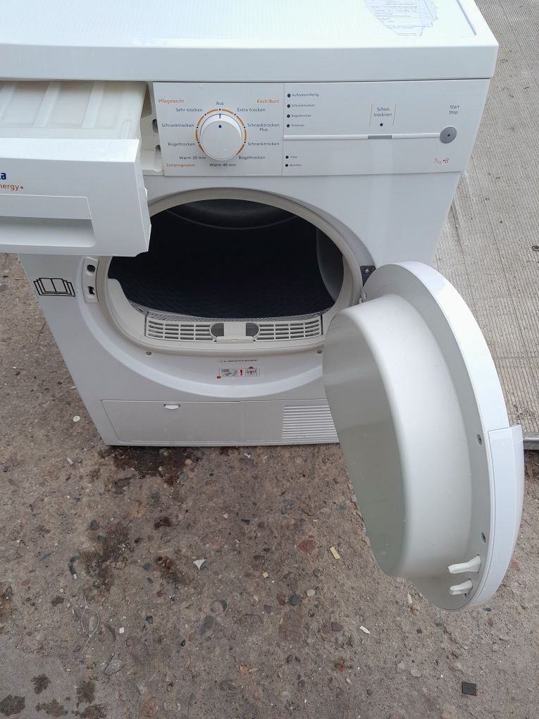 Suszarka CONSTRUCTA 7kg kondesacyina gw. W-wa