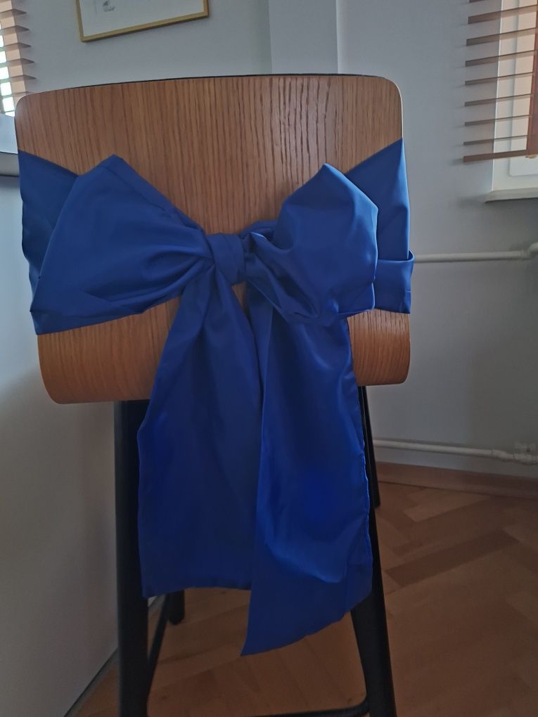 Kokardy w różnych kolorach