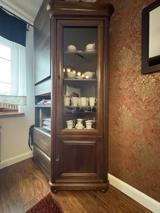 Witryna FIRENZE z bydgoskiej fabryki mebli.