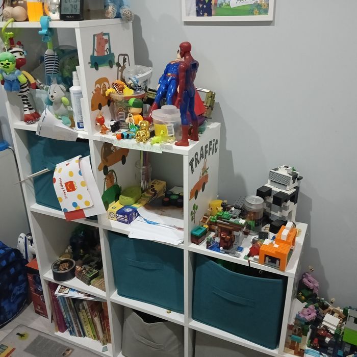 Regał do pokoju dziecięcego 150/150