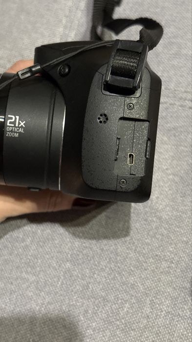 Фотоапарат Sony Cyber-Shot DSC-H100 Black