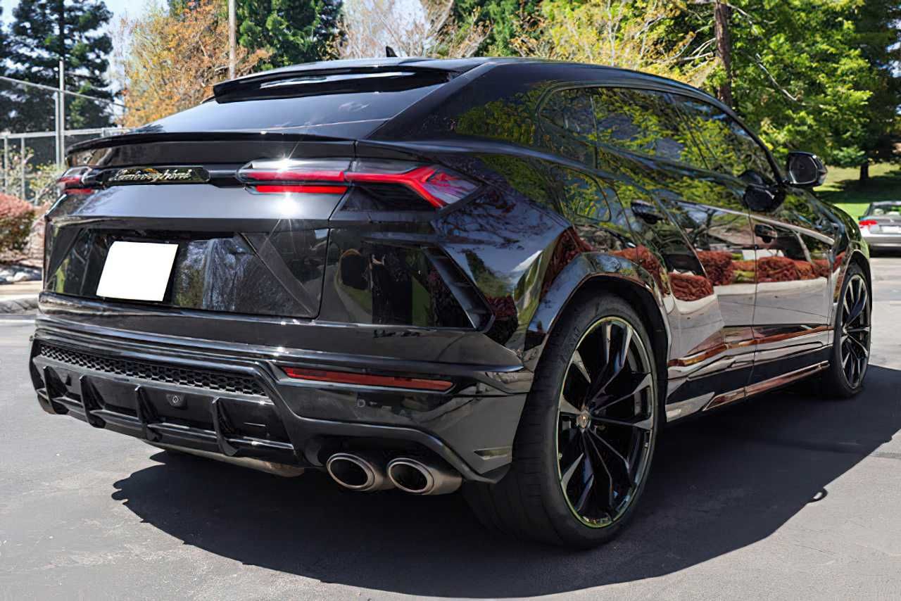 Lamborghini Urus 2021