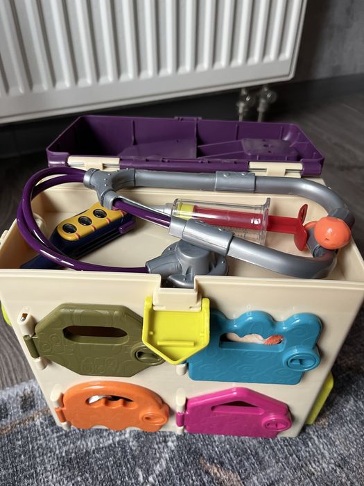 Ігровий набір Battat Ветеринарна клініка Няв-Гав