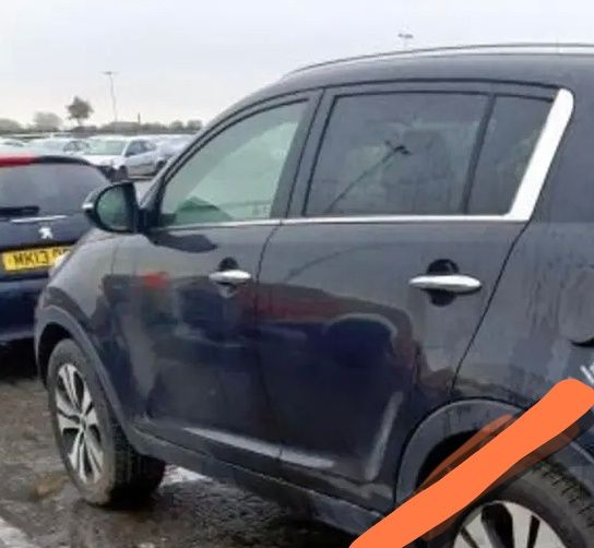 Drzwi Kia Sportage III czarne