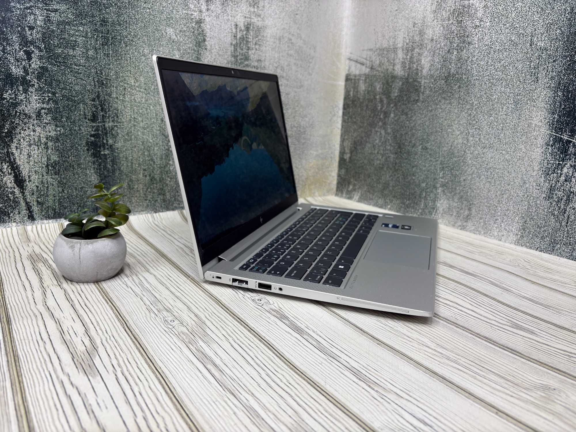Ноутбук HP EliteBook 630 G9|13.3" Full HD|i5-1245U|16GB RAM|SSD 256 GB