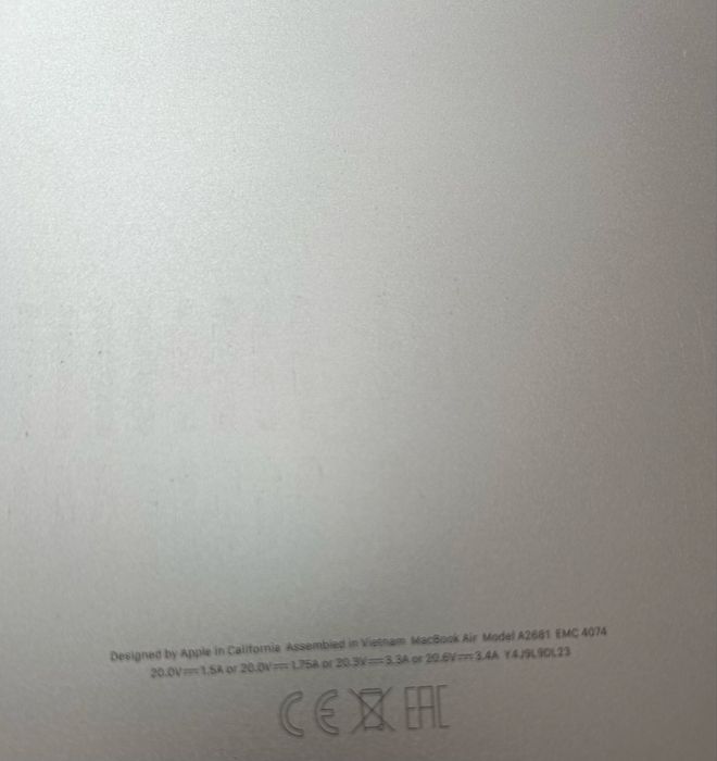 MacBook Air Model A2681