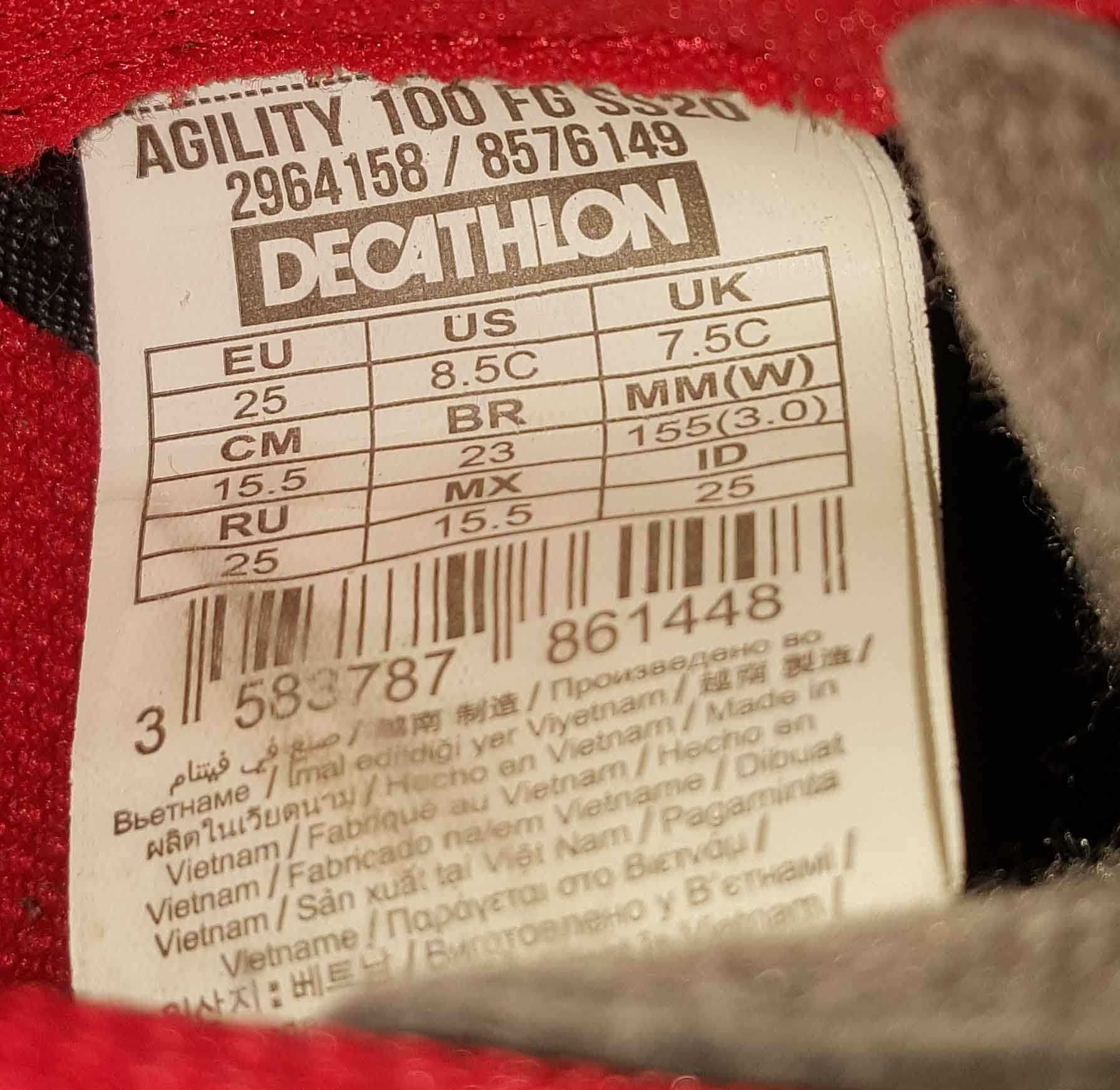 Кроссовки, бутсы, шиповки Decathlon