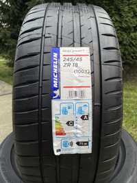 245/45 ZR18 Michelin Pilot Sport 4